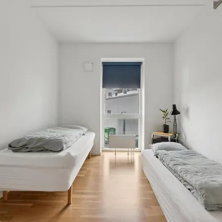 アパート Seafront Lux Apt, Central, Beach, Direct Airport Metro *