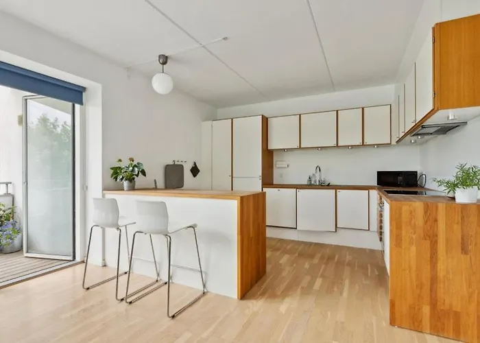 Seafront - Bright, Beach, Direct Airport Metro Copenhagen